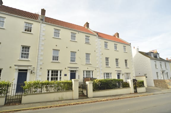  11 Kings Court 