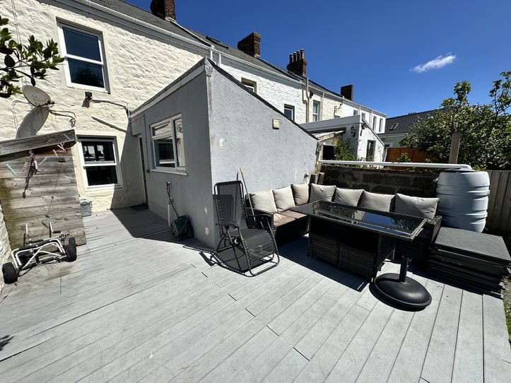 Folie Maison 3 Connaught Terrace Victoria Avenue