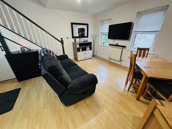  1 Beauregard Mews 