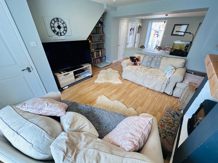  5 Emma Place 