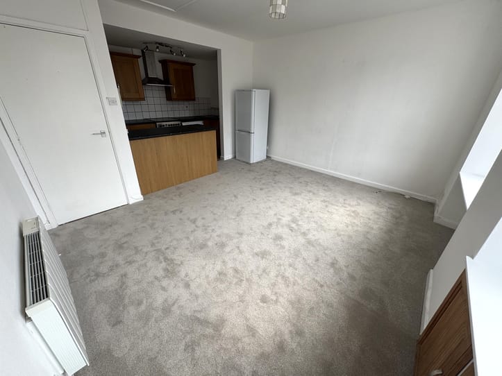  Flat 2, 9 Mill Street 