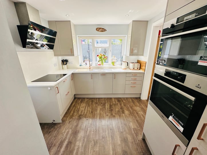 Les Berries   2 Les douze Maisons