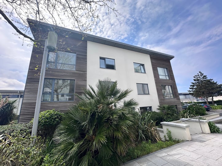  Apartment 6 Brehon House