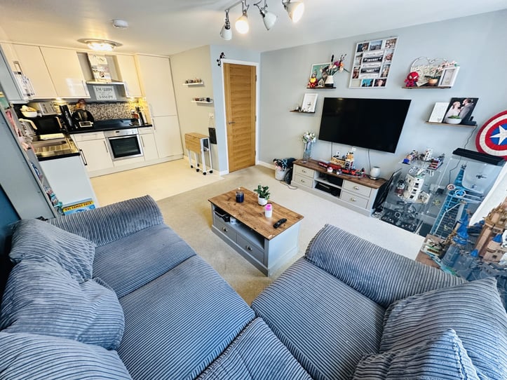  Apartment 2, Herald Court 