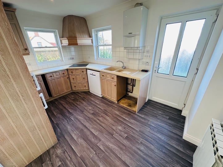 Flat 4, Les Pommiers