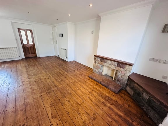  2 Alexandra Terrace 