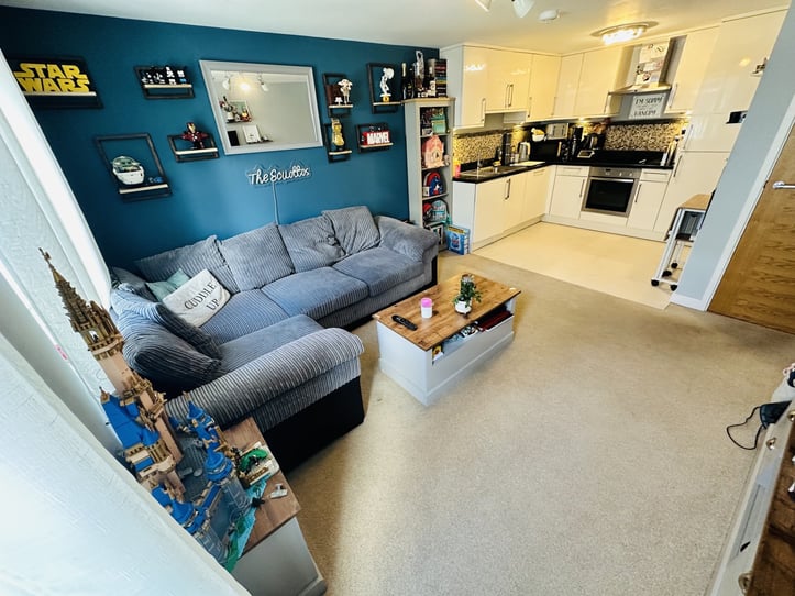  Apartment 2, Herald Court 