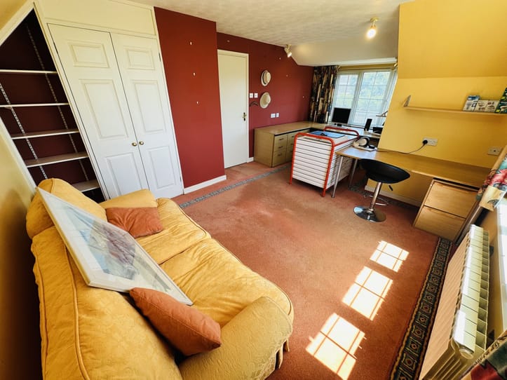 Anjoma  