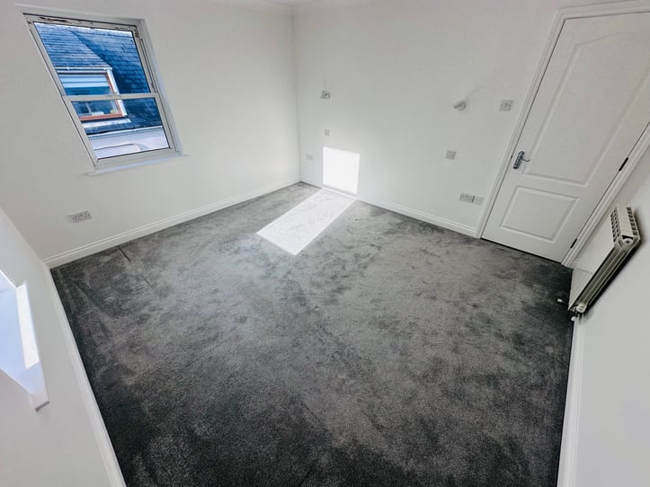 Flat 4, Les Pommiers