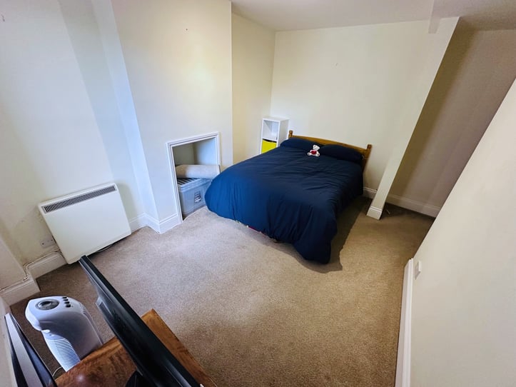 Flat 2, St Elmo