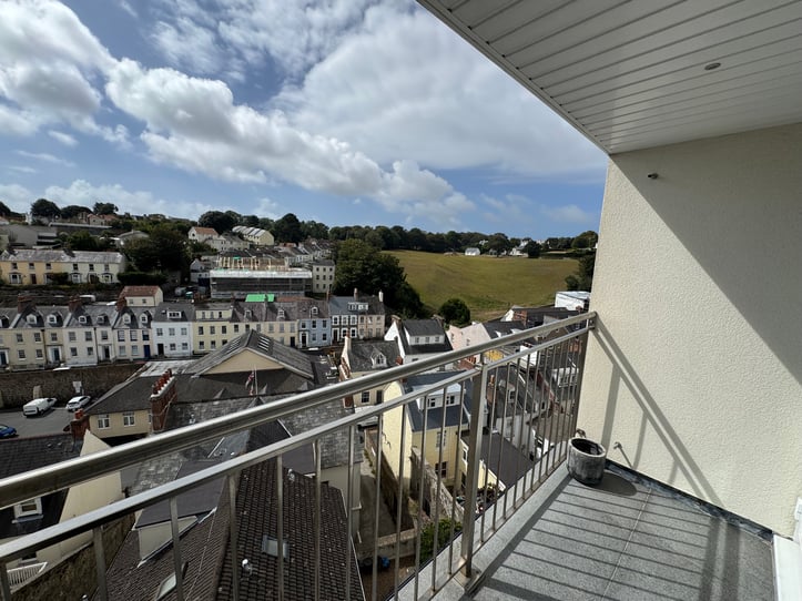  9 Cordier Views 