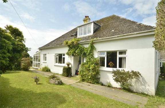  Room 5, Hunters Lodge 