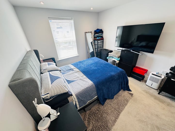  Apartment 3, The Haven 