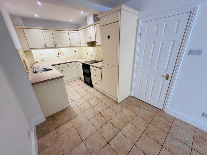  Flat 1, 5 Sausmarez Street