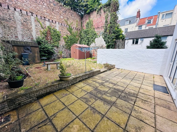  Flat 1, 5 Sausmarez Street