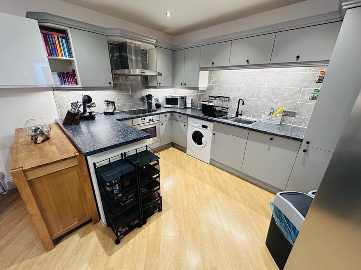  1 Beauregard Mews 