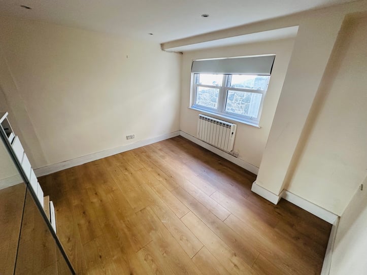 Flat 1 14 Le Bordage