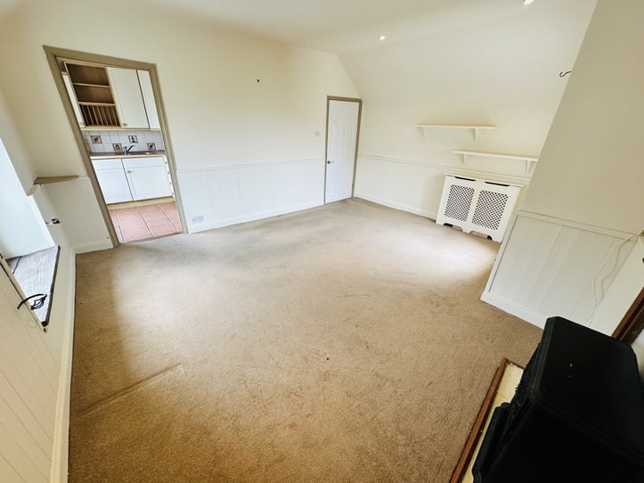  Flat 3, 28A Paris Street 