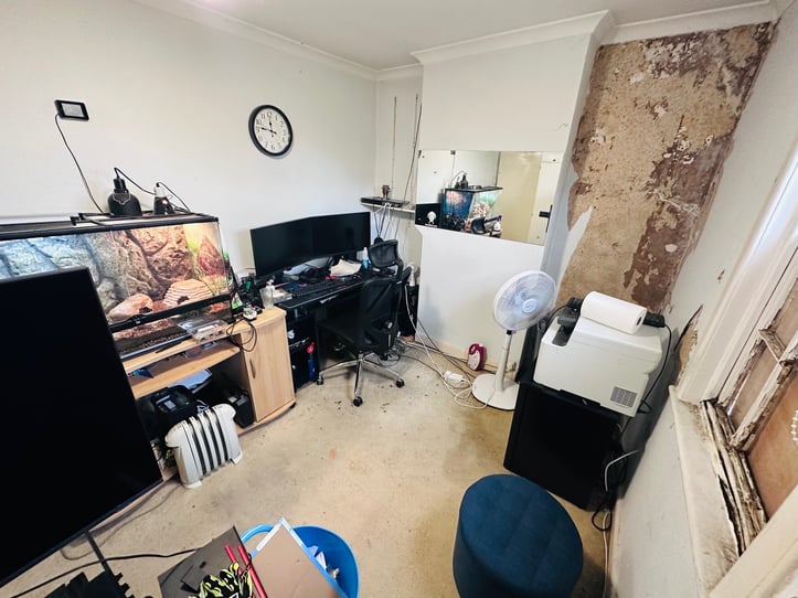 4 Little St John Street