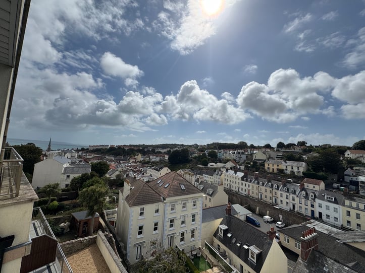  9 Cordier Views 