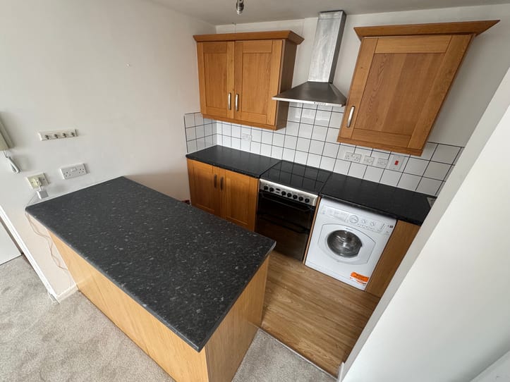 Flat 2, 9 Mill Street