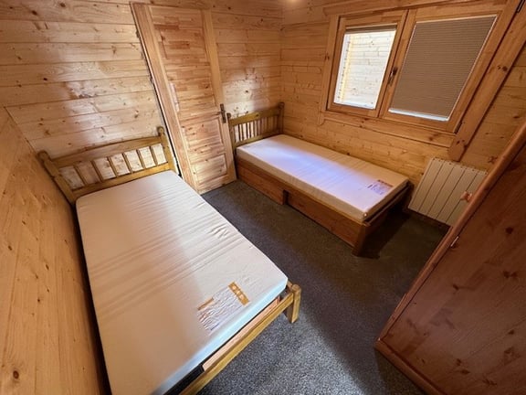  Floating Cabin, Beaucette Marina 