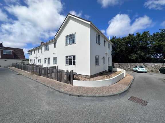  9 St Cecilia Court 