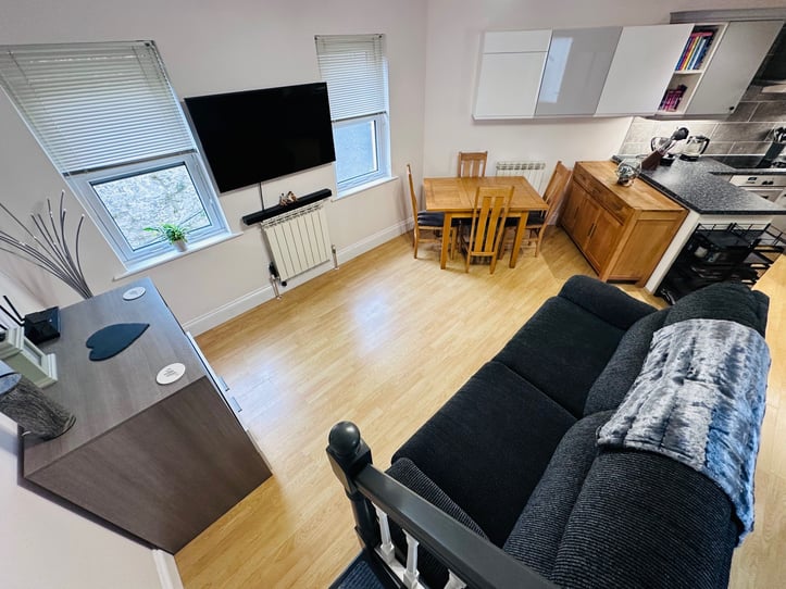  1 Beauregard Mews 