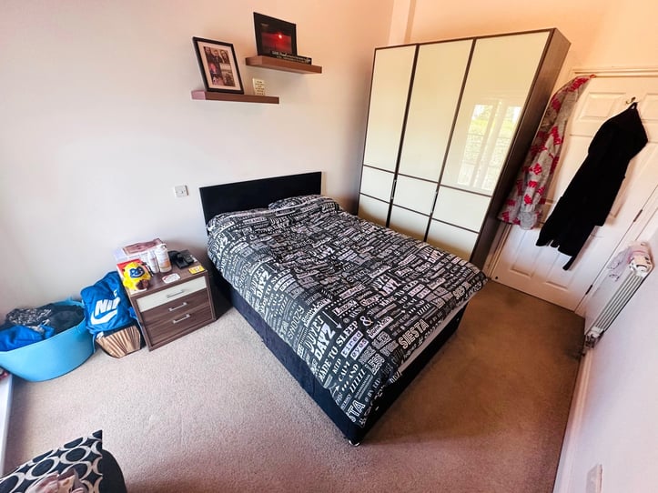  12 Durrington Court 