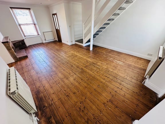  2 Alexandra Terrace 