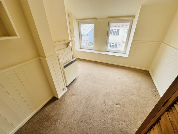  Flat 3, 28A Paris Street 