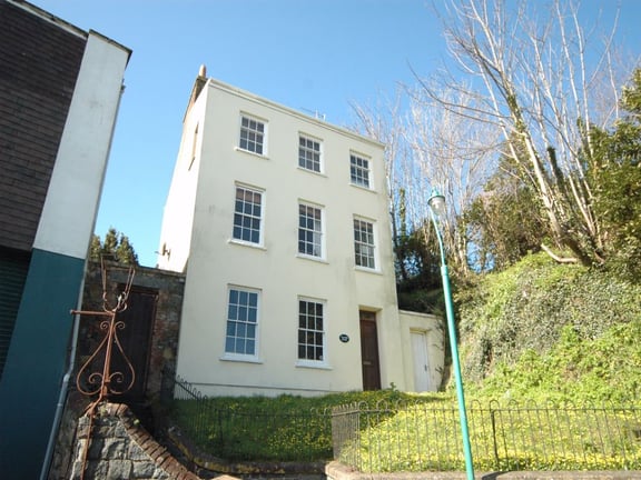  Flat 2 Valnord House Valnord Road