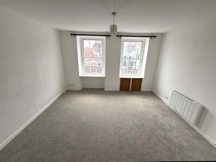Flat 2, 9 Mill Street