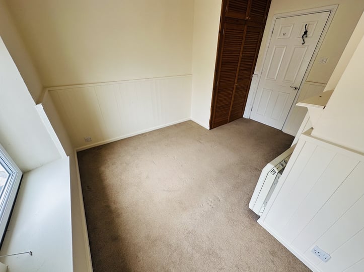  Flat 3, 28A Paris Street 
