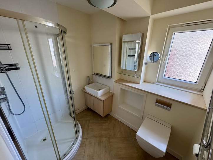 Flat 5 Cour Du Moulin