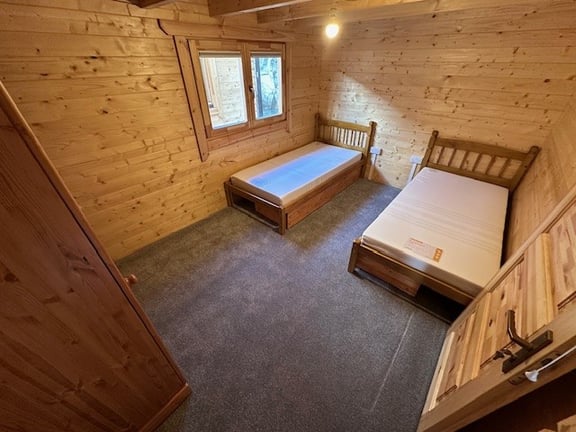  Floating Cabin, Beaucette Marina 