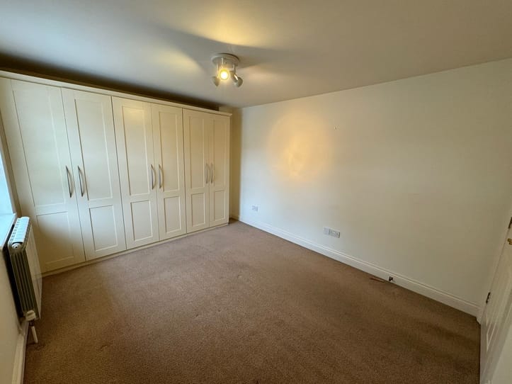 Flat 11, Les Casquets